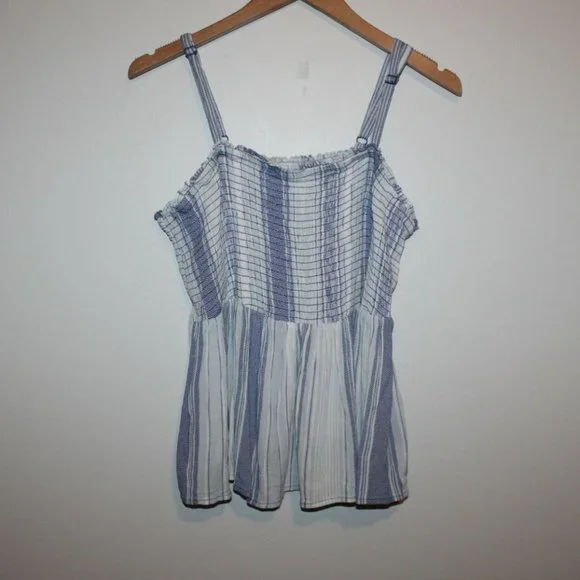 Torrid Blue Striped Gauze Smocked Cami Blue Top Women's Plus Size 1 1X H12385 - Picture 2 of 11